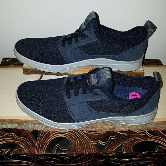 SKECHERS - Picture 2 of 5